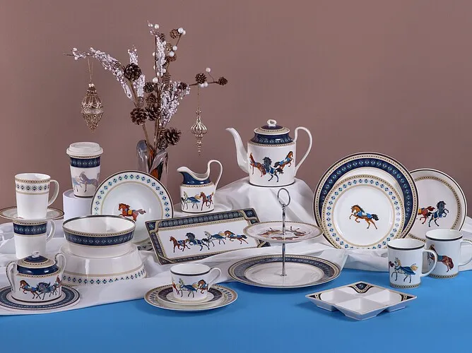 Коллекция фарфоровой посуды Derby
